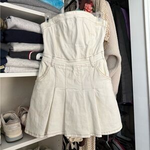 Elegant Cream Strapless Mini Dress